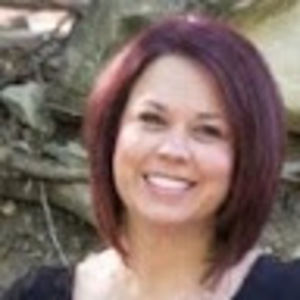 Meet your Posher, Suzanne